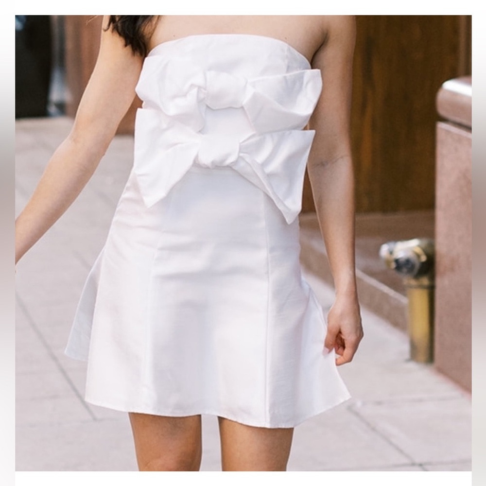 Anthropologie White Strapless Dress with Bow Detail - Picture 3 of 13